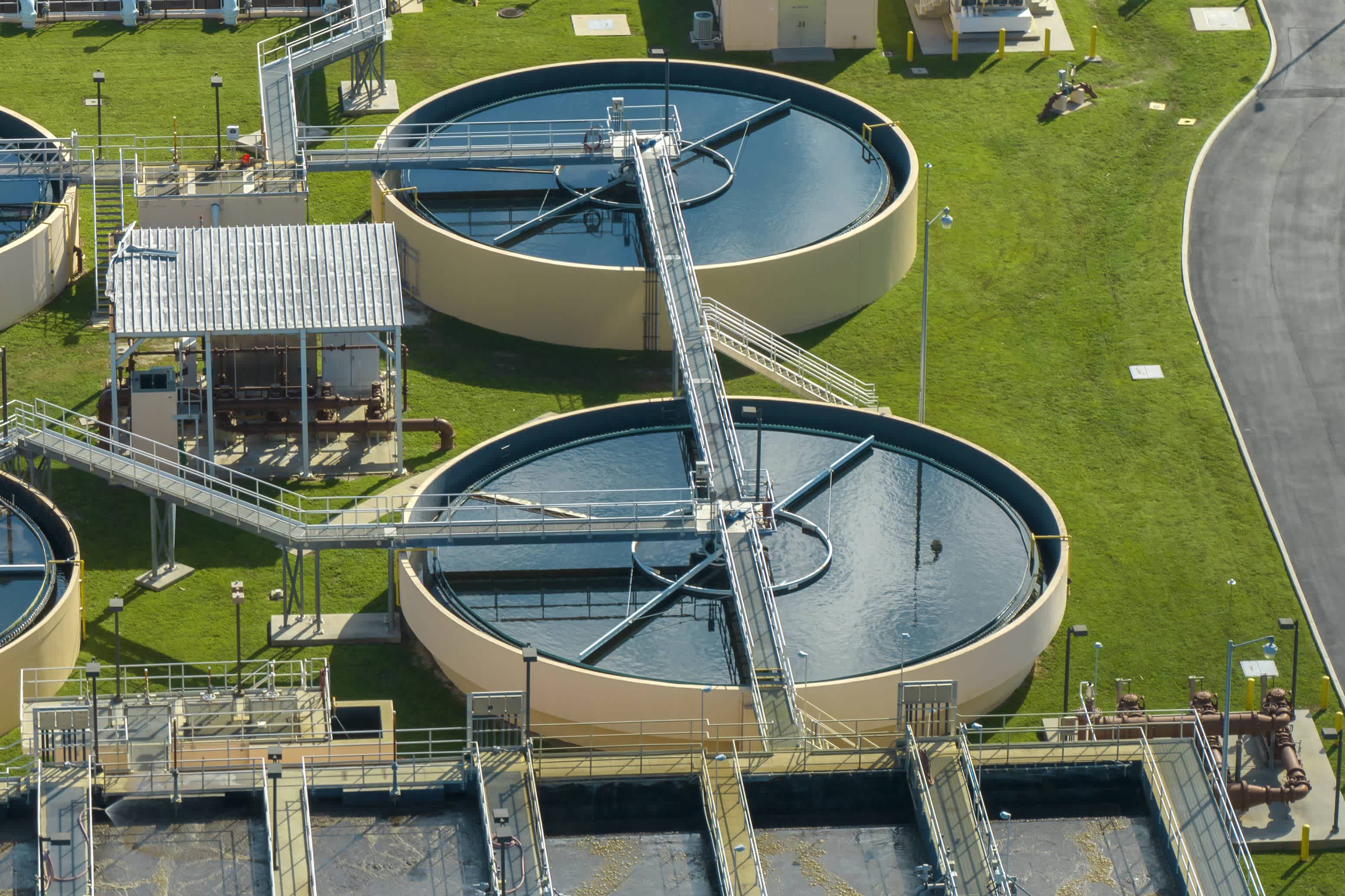 Produits chimiques pour le traitement de l'eau