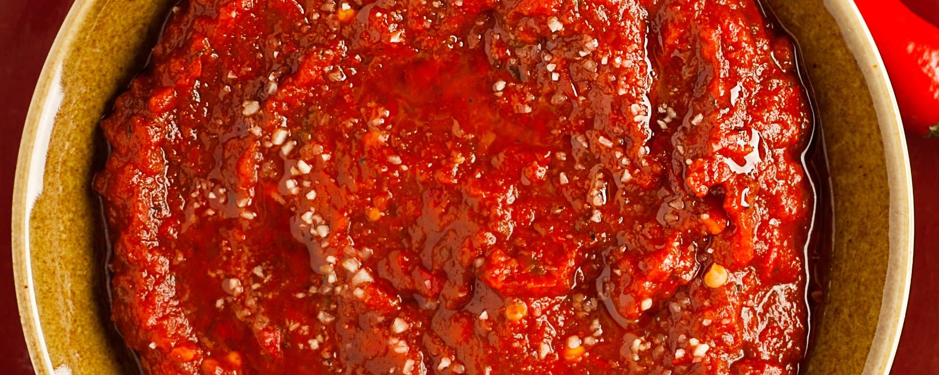 Naturex CHILI GARLIC SAUCE, REFRIGERATED (NV0RPB90) banner