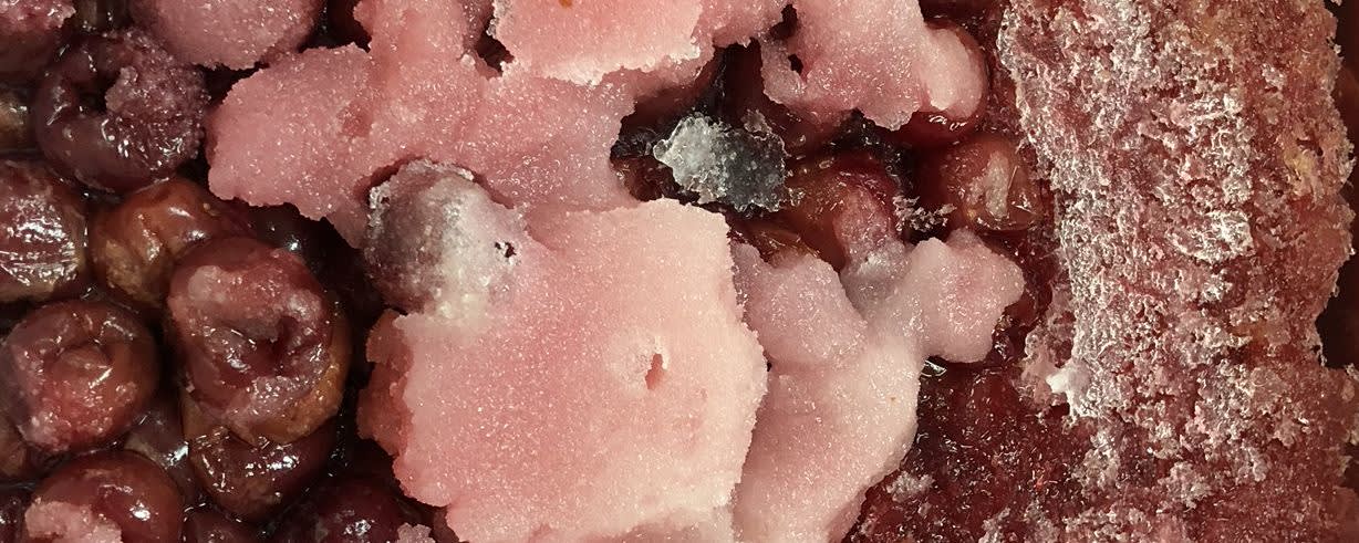 Cherry Central 9+1 Red Tart Cherries - Frozen (FP07-150) banner