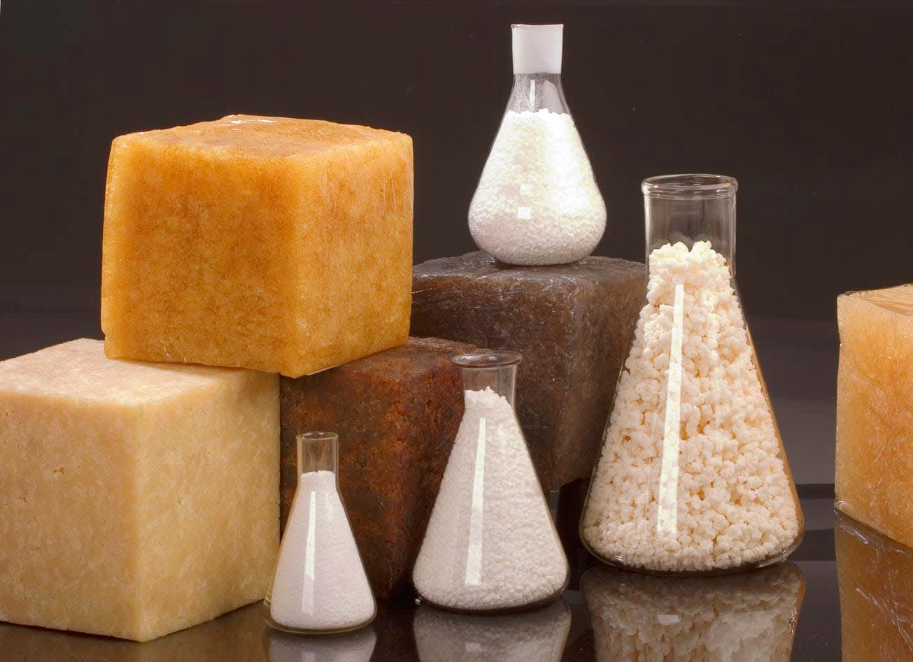 SIBUR Acrylonitrile-butadiene rubber NBR 2675 plywood container 1,26 banner