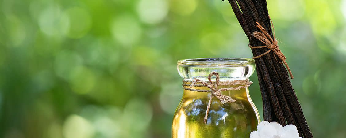 Lemur International Inc Organic Lemongrass, Essential Oil (LM2209) banner