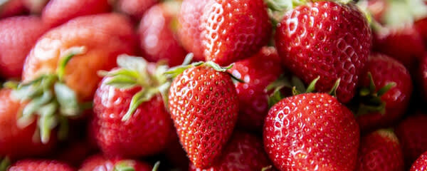 Callisons Strawberry Flavor Natural WONF WS (1908913) banner