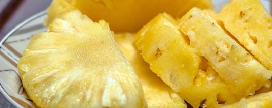 Dolce Foglia (Sweet Leaf) Pineapple Ananas banner