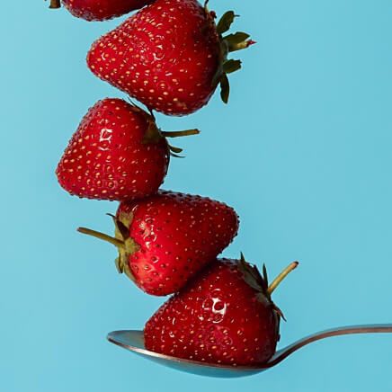 Dolce Foglia (Sweet Leaf) Strawberry (Water)-carousel-image