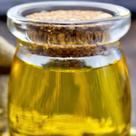 Sativa Feed Ingredients Cold-pressed Hemp Seed Oil (HSO)-carousel-image